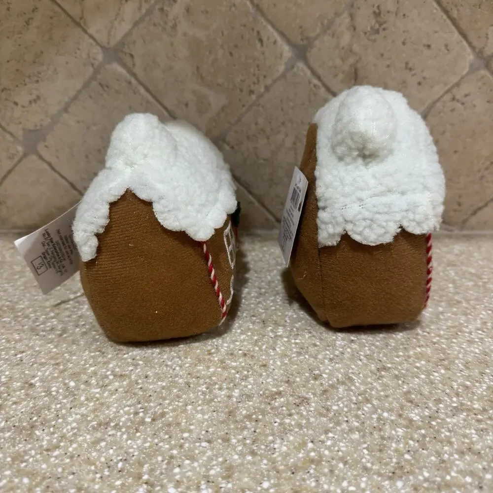 NEW Target Bullseye Playground Gingerbread House Holiday Christmas Shelf Sitter